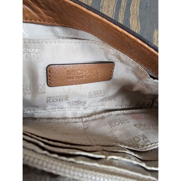 Michael Kors Hamilton Clutch Shoulder Bag Whipped Brown Leather Purse - Picture 7 of 10